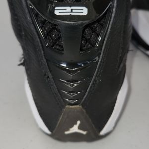 Mens Gold Air Jordans Size 7.5